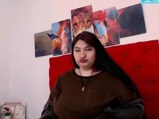 Freechat radiantgoddes on CamSoda