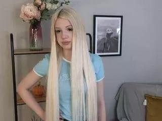 rebecca-jones on CamSoda 