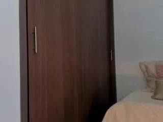 rebeccabaxter on CamSoda 