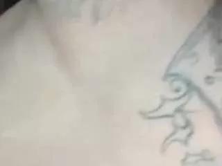 ricandick1418 on CamSoda 