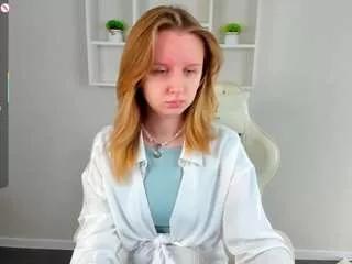 rina-panic on CamSoda 