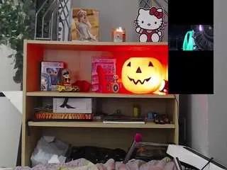 Freechat riskyren9 on CamSoda