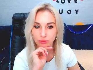 rose-shine on CamSoda 