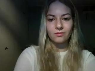 rosiejune on CamSoda 