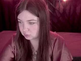 Freechat rosiemoons on CamSoda