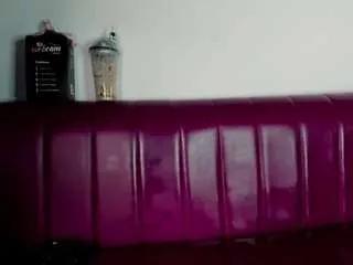 Freechat rossmildrey on CamSoda