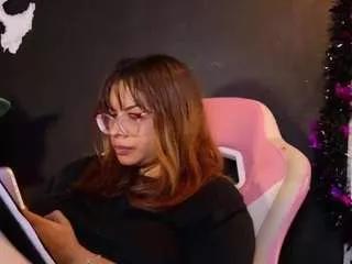 roxaneevanss on CamSoda 