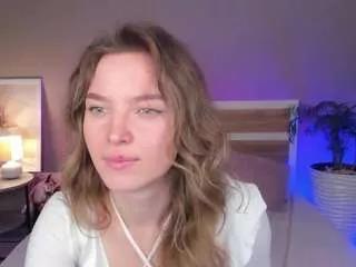 ruth-aster on CamSoda 