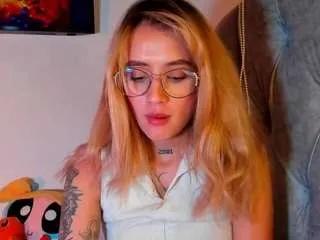 Offline sabrina-cole on CamSoda