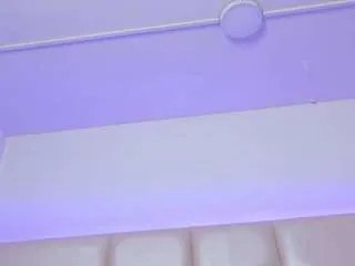 Offline sabrinaturneer on CamSoda