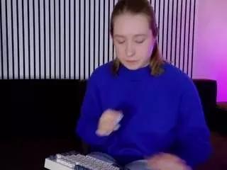 saint-vicious on CamSoda 