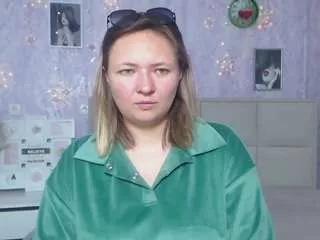 sallyverda on CamSoda 