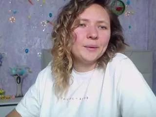 sallyverda on CamSoda 