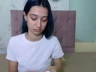 salo-uwu on CamSoda 