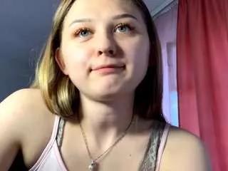 Freechat samanthaeppihimer on CamSoda