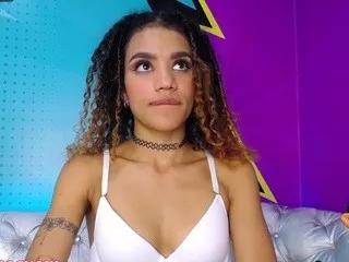samarha-queens on CamSoda 