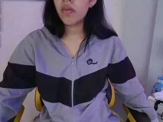 sasha-blaze on CamSoda 
