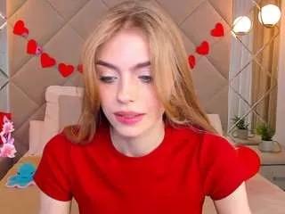 sayl0r-moon on CamSoda 