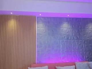 scarlette-jonnes on CamSoda 