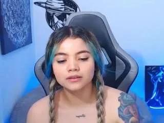scarletthudsson on CamSoda 