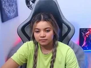 scarletthudsson on CamSoda 