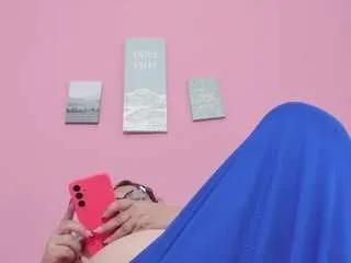 Offline seleene on CamSoda