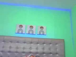 selena-castillo on CamSoda 