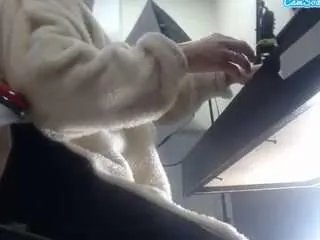 Offline sexy-matute on CamSoda