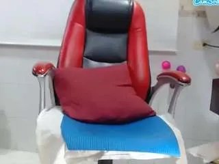 Offline sexy-matute on CamSoda