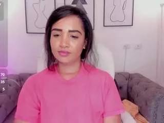 sharon-breezee on CamSoda 