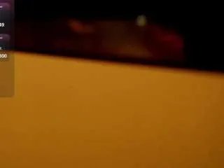 Offline sharon-diamond on CamSoda