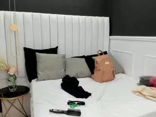 sheryl-ss on CamSoda 