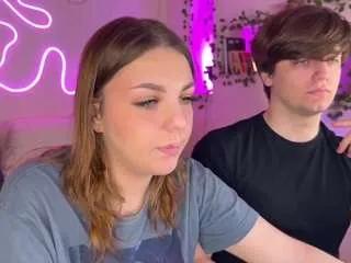 Freechat sofi-adrean on CamSoda