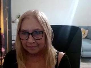 sofiadream on CamSoda 