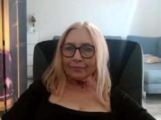 sofiadream on CamSoda 