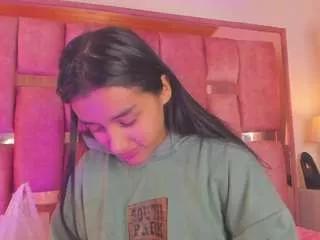 sofydubros on CamSoda 