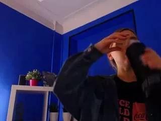 stacycruzen on CamSoda 