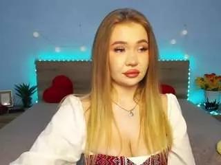 stacyyellig on CamSoda 