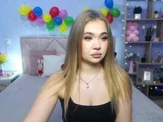 stacyyellig on CamSoda 