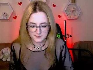 stella-blonde on CamSoda 