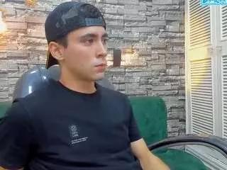 stud-foxx on CamSoda 