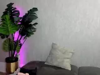 sugarcataleya on CamSoda 