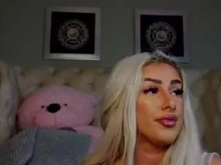 tanyamonroe on CamSoda 