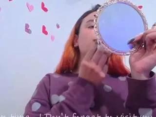 tara-haze on CamSoda 