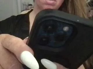Offline taylor-starr on CamSoda