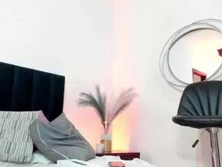 thaliaharlow on CamSoda 