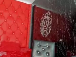 thamara-angels1 on CamSoda 