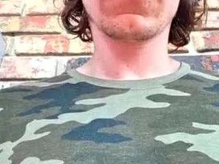 Freechat thatishuge on CamSoda