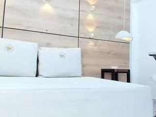 thaylanaa on CamSoda 