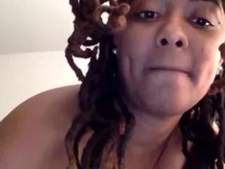 theiconicone on CamSoda 